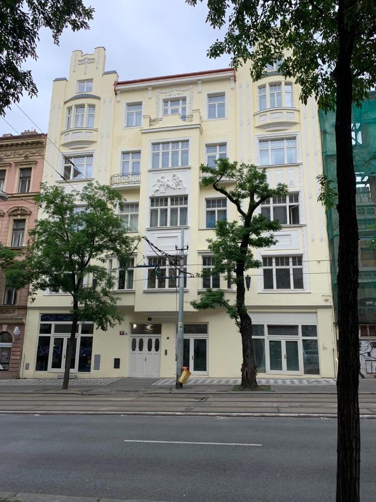 Modern Mezzanine Apt At Jecna St Praga Exterior foto